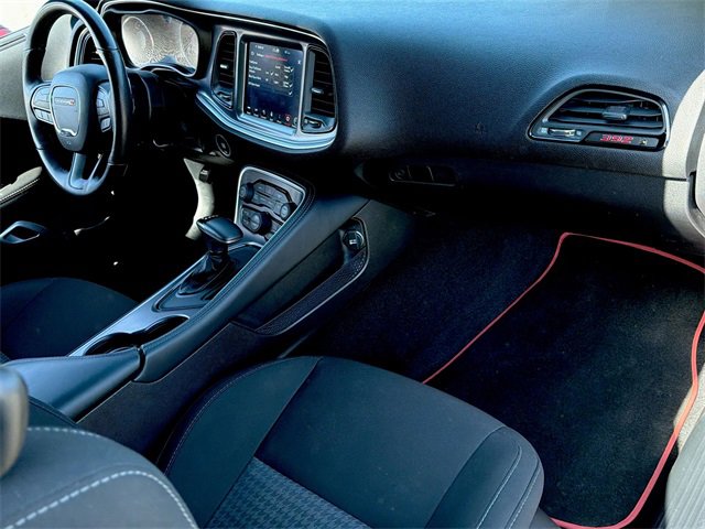 Used 2021 Dodge Challenger R/T Scat Pack w/ Driver Convenience Group image 40