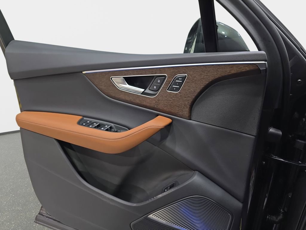 New 2026 Audi Q7 3.0T Prestige image 25