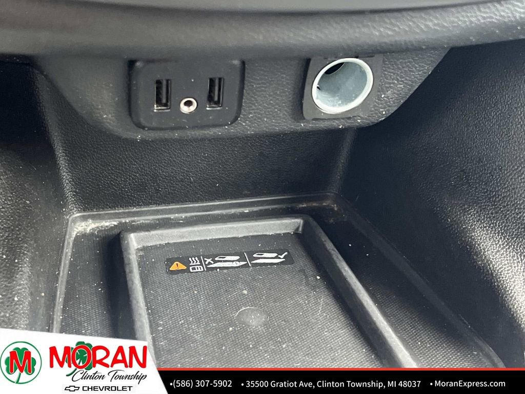Certified 2023 Chevrolet Traverse LT FWD image 24