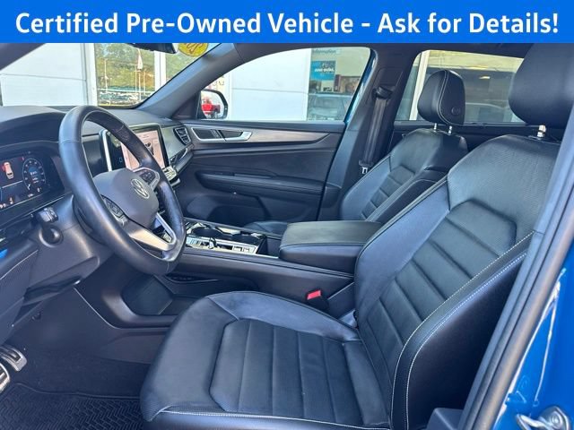 Certified 2025 Volkswagen Atlas Cross Sport SEL R-Line AWD/4WD image 9