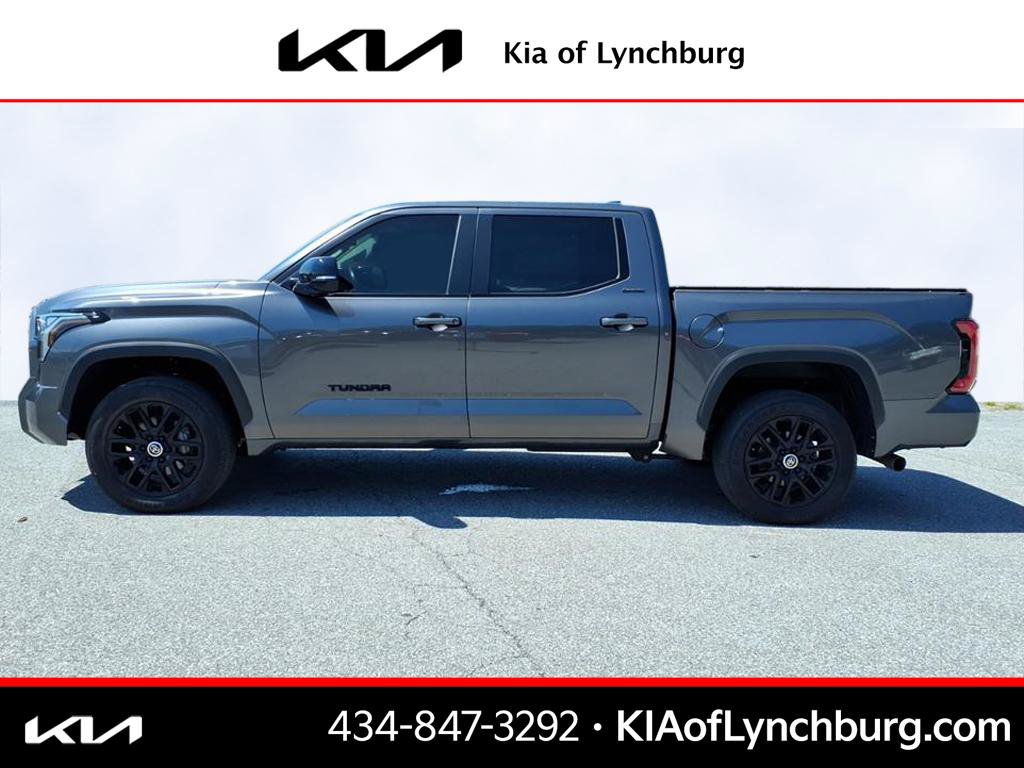 Used 2024 Toyota Tundra Limited AWD/4WD image 7