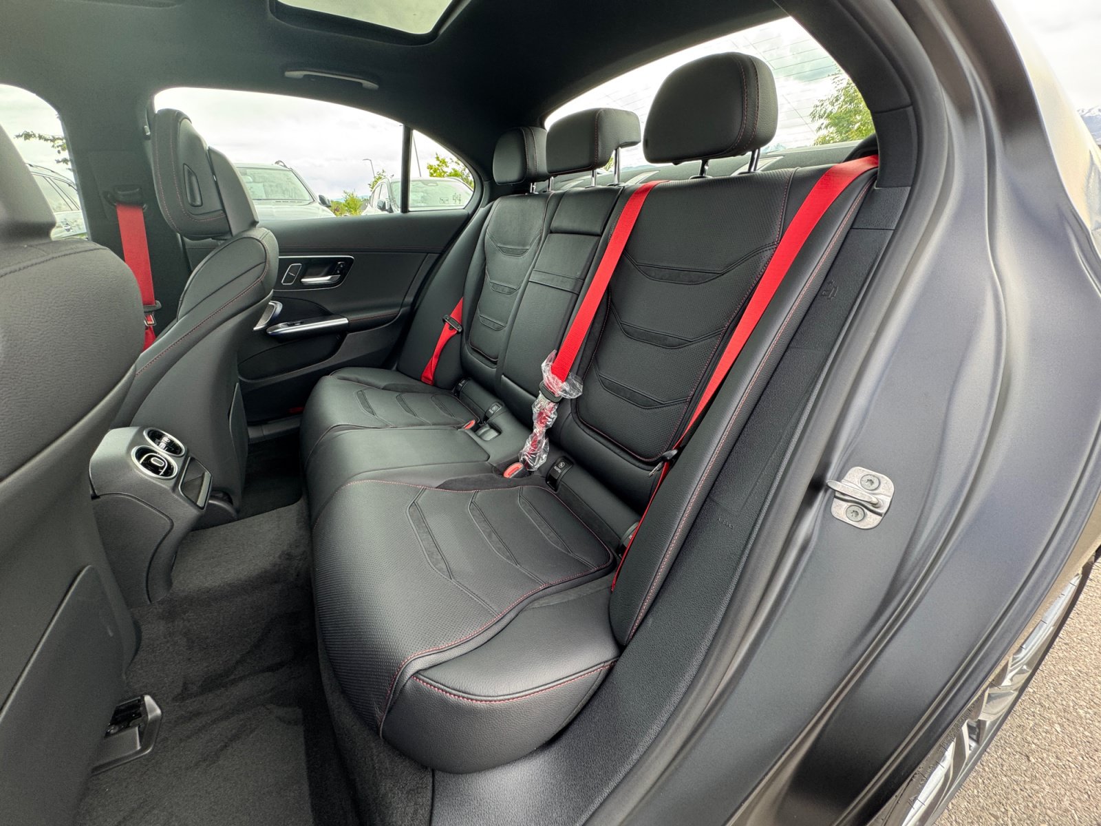 New 2026 Mercedes-Benz C 43 AMG 4MATIC Sedan image 17