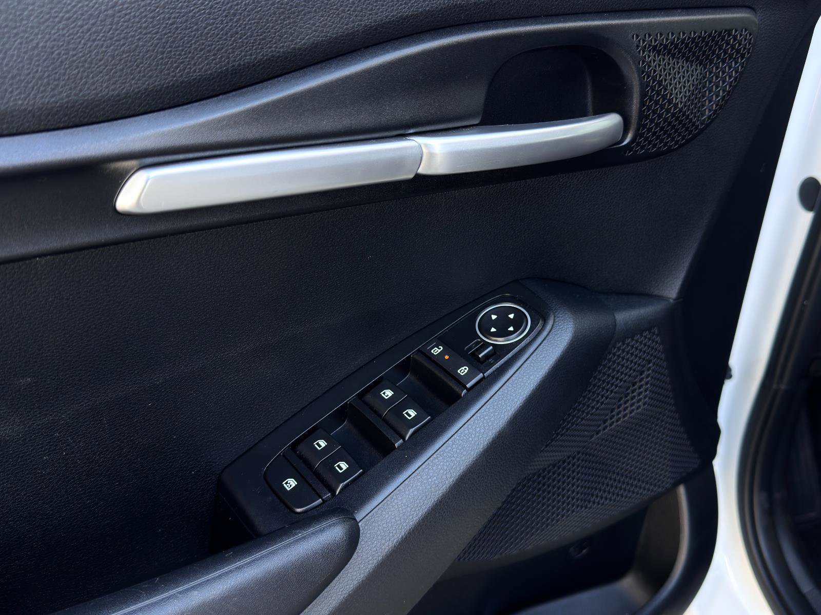 Used 2024 Kia Seltos LX image 14