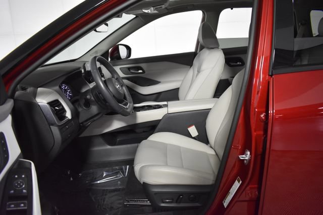 Certified 2023 Nissan Rogue SL w/ SL Premium Package AWD/4WD image 11