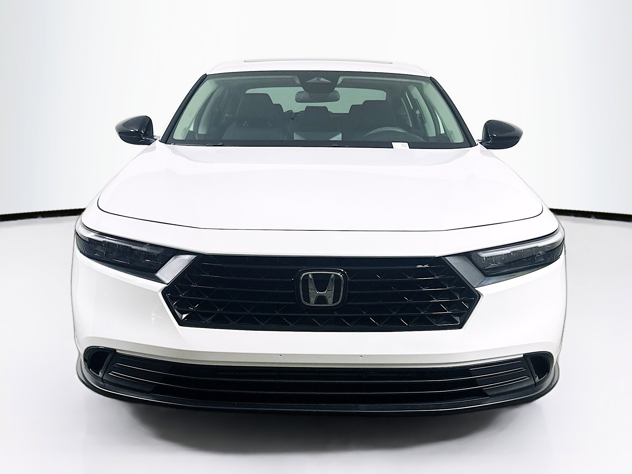Used 2025 Honda Accord SE image 2