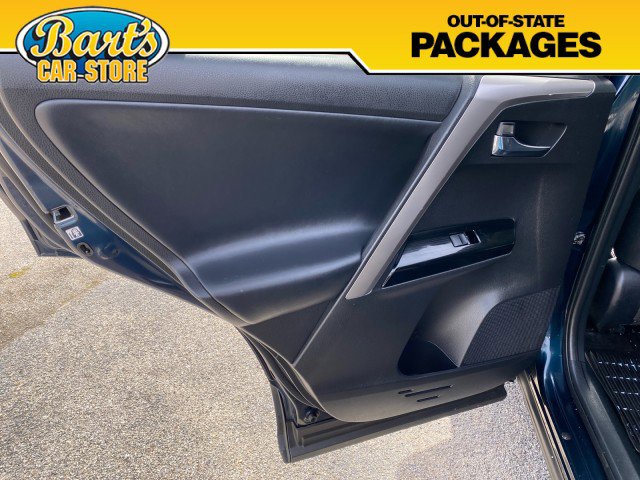 Used 2018 Toyota RAV4 Limited image 18