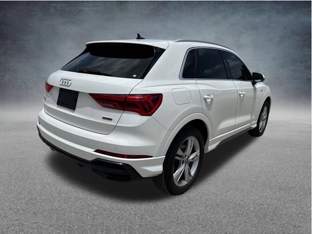Used 2020 Audi Q3 2.0T Premium w/ Convenience Package AWD/4WD image 9