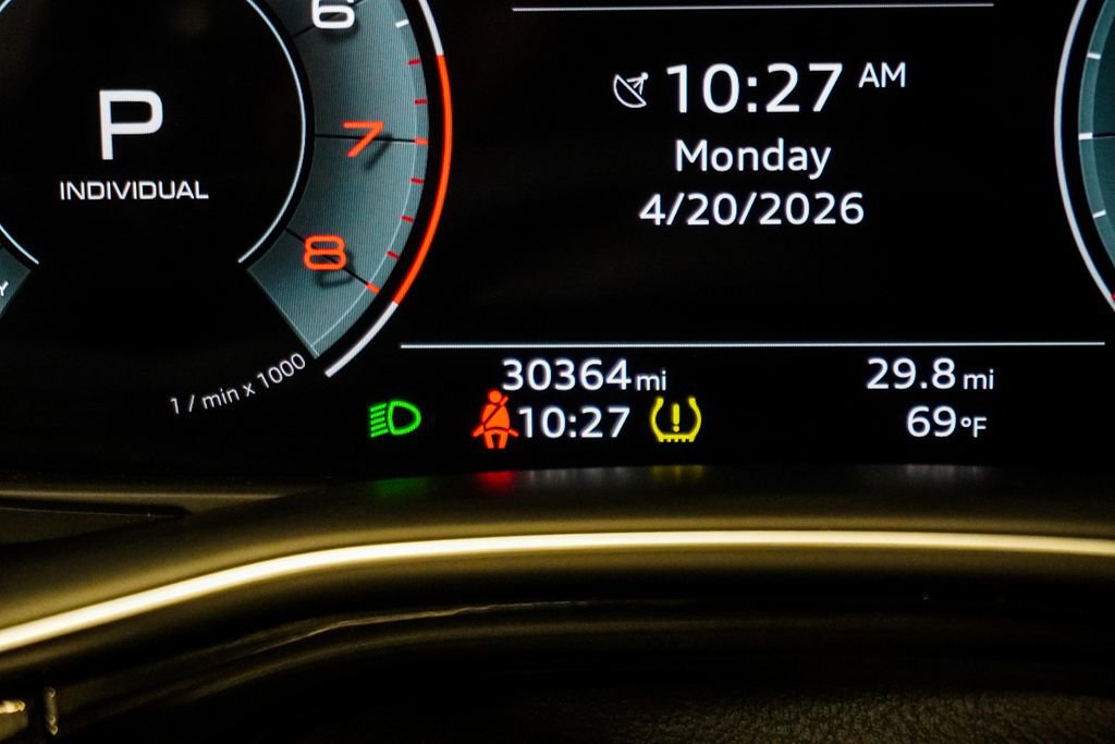 Used 2022 Audi Q8 Premium Plus w/ Premium Plus Package AWD/4WD image 32