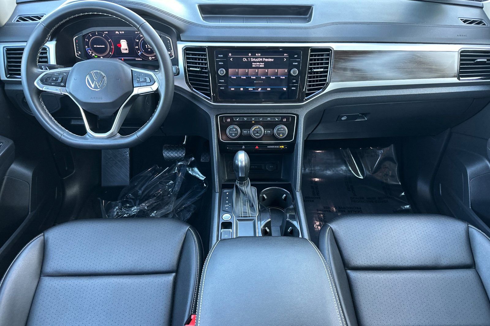 Certified 2022 Volkswagen Atlas SE image 13