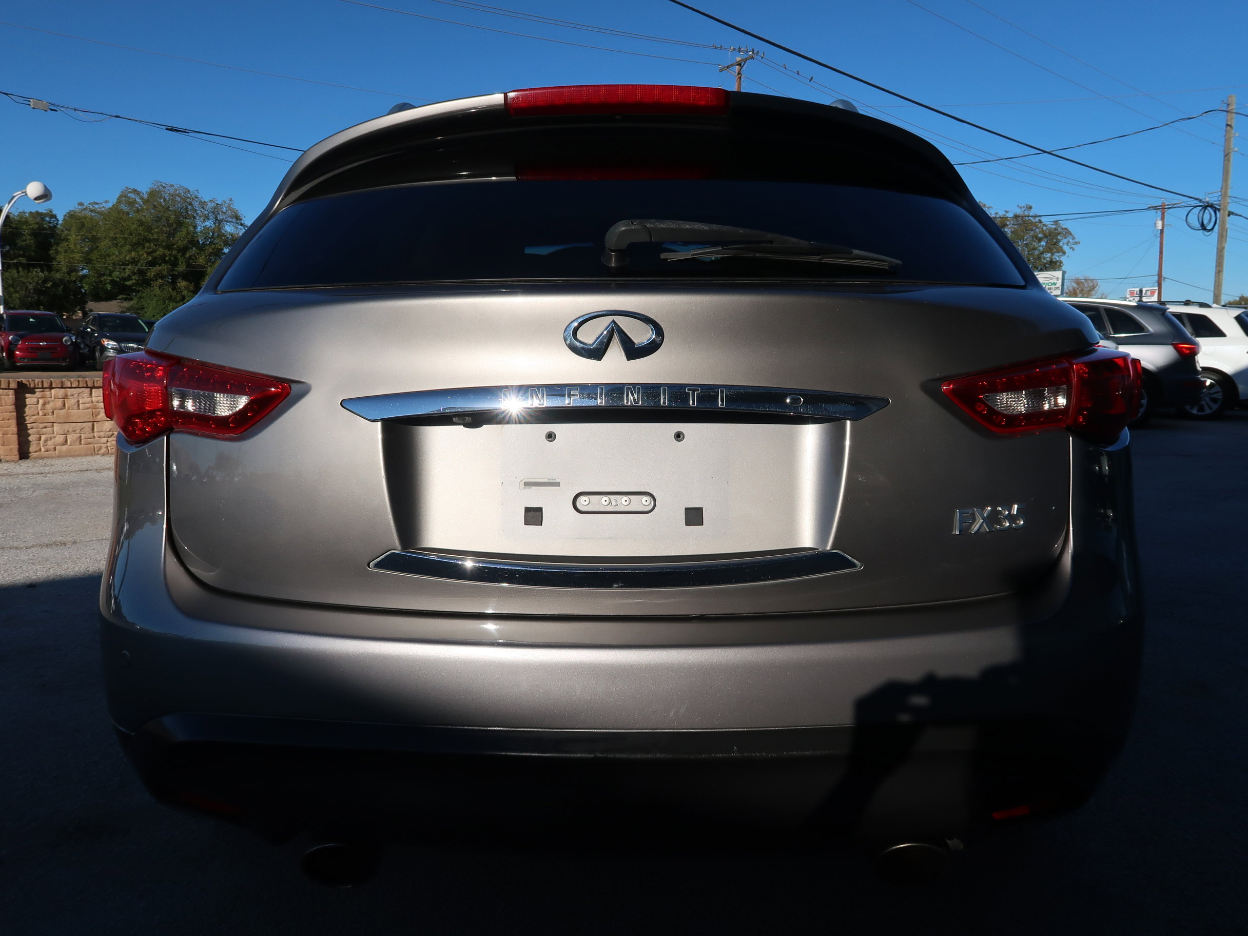 Used 2010 INFINITI FX35 2WD w/ Navigation Pkg image 10