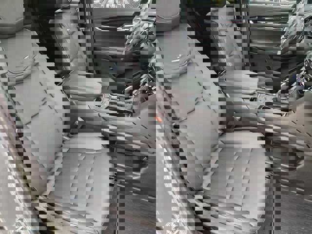 New 2025 Cadillac XT5 Premium Luxury w/ Technology Package image 28