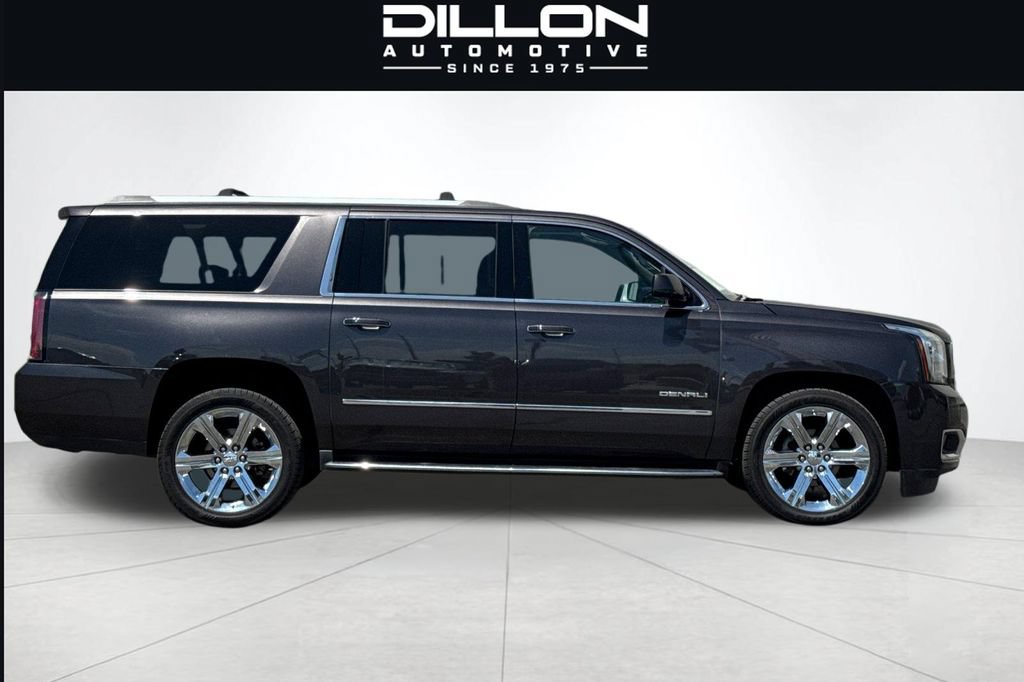 Used 2017 GMC Yukon XL Denali w/ Open Road Package AWD/4WD image 3