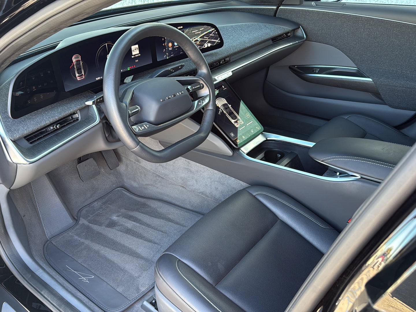 Used 2023 Lucid Air Pure AWD/4WD image 21