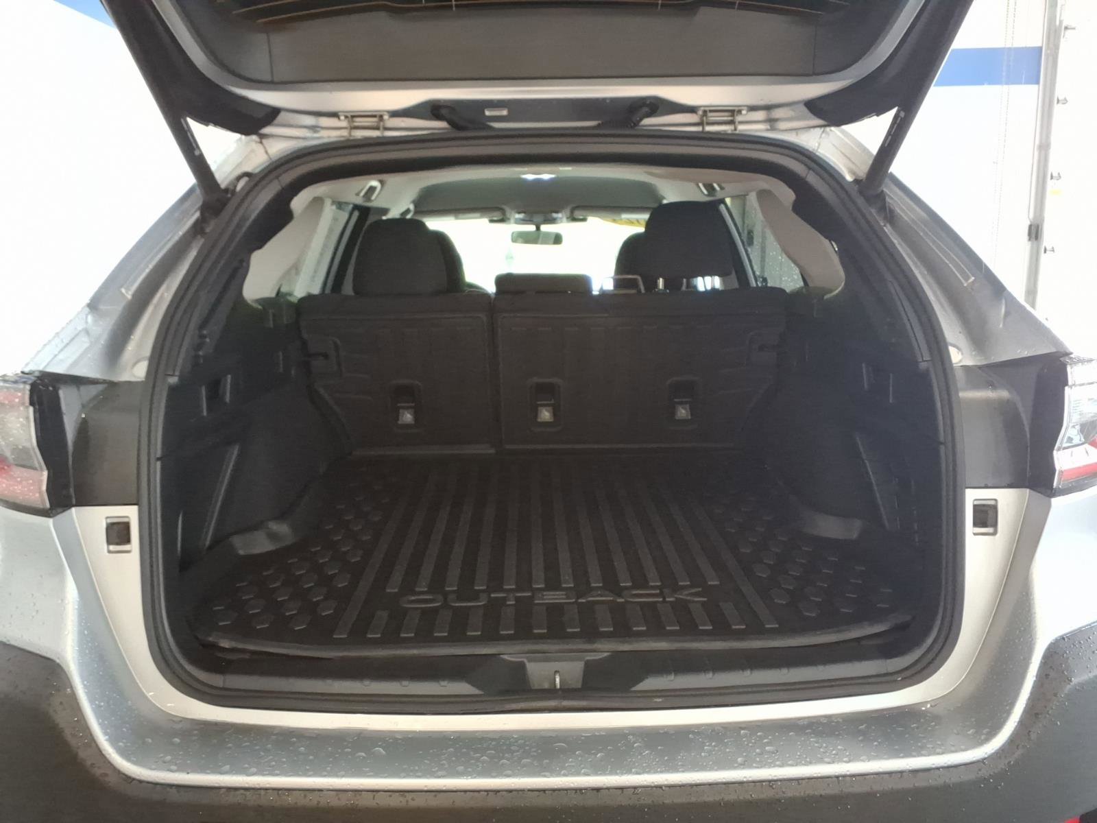 Certified 2024 Subaru Outback Premium AWD/4WD image 18