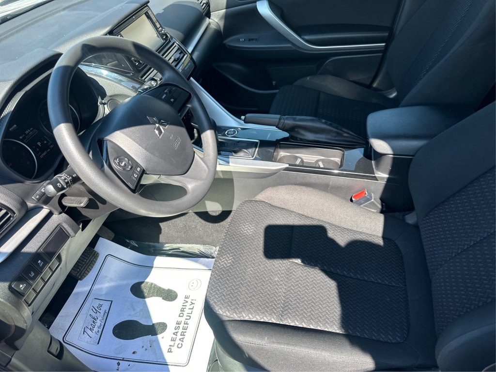 Used 2024 Mitsubishi Eclipse Cross ES AWD/4WD image 12