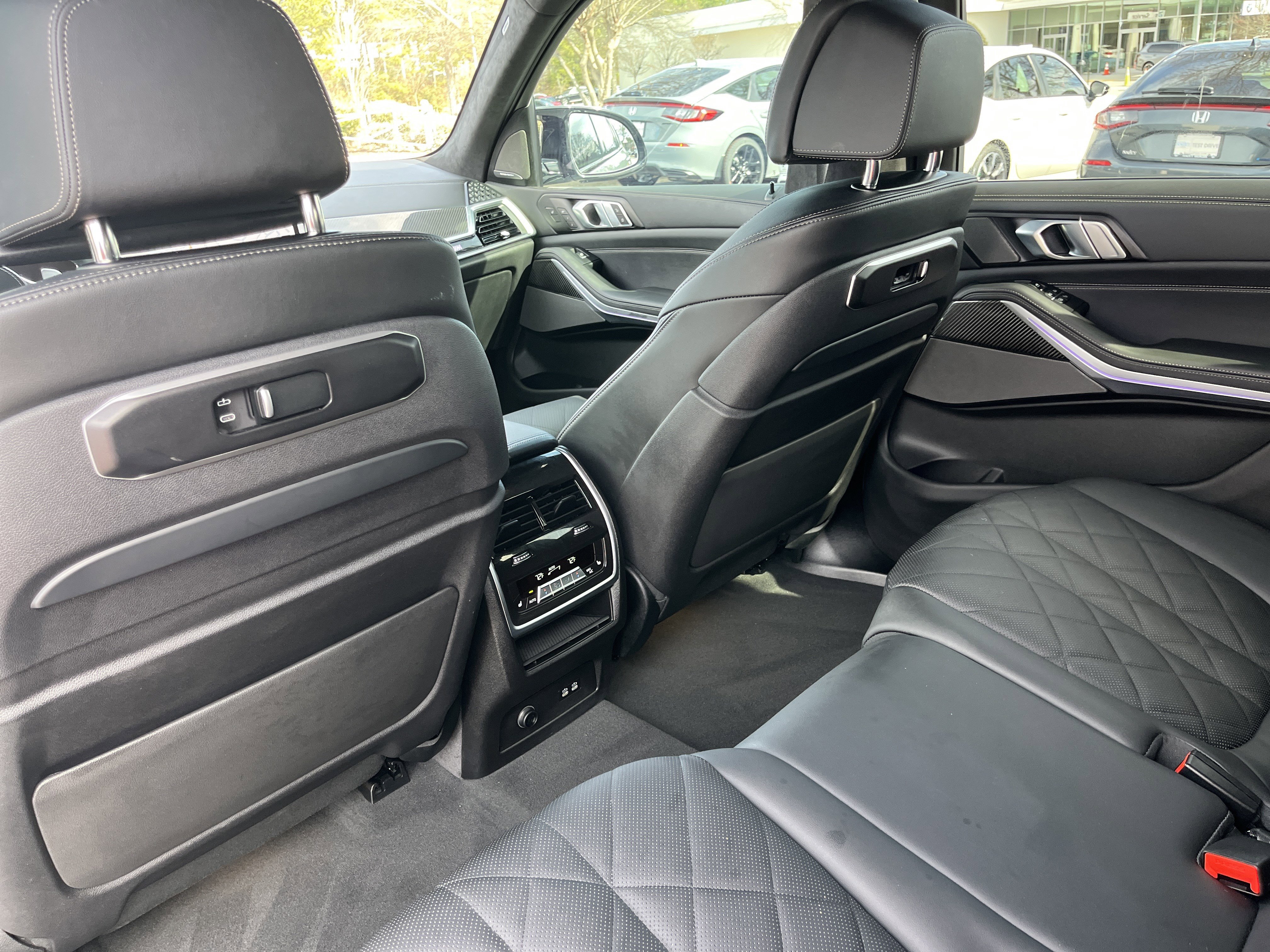 Used 2026 BMW X7 M60i image 22