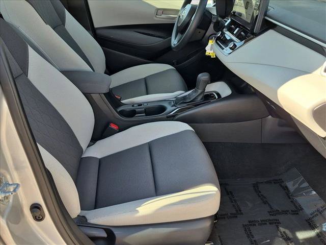 Used 2024 Toyota Corolla LE FWD image 19