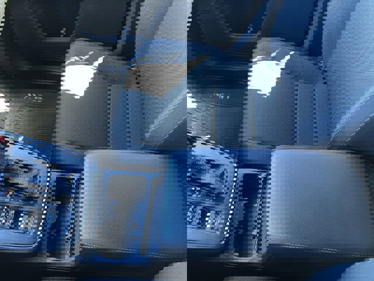 Used 2025 Honda CR-V EX image 17