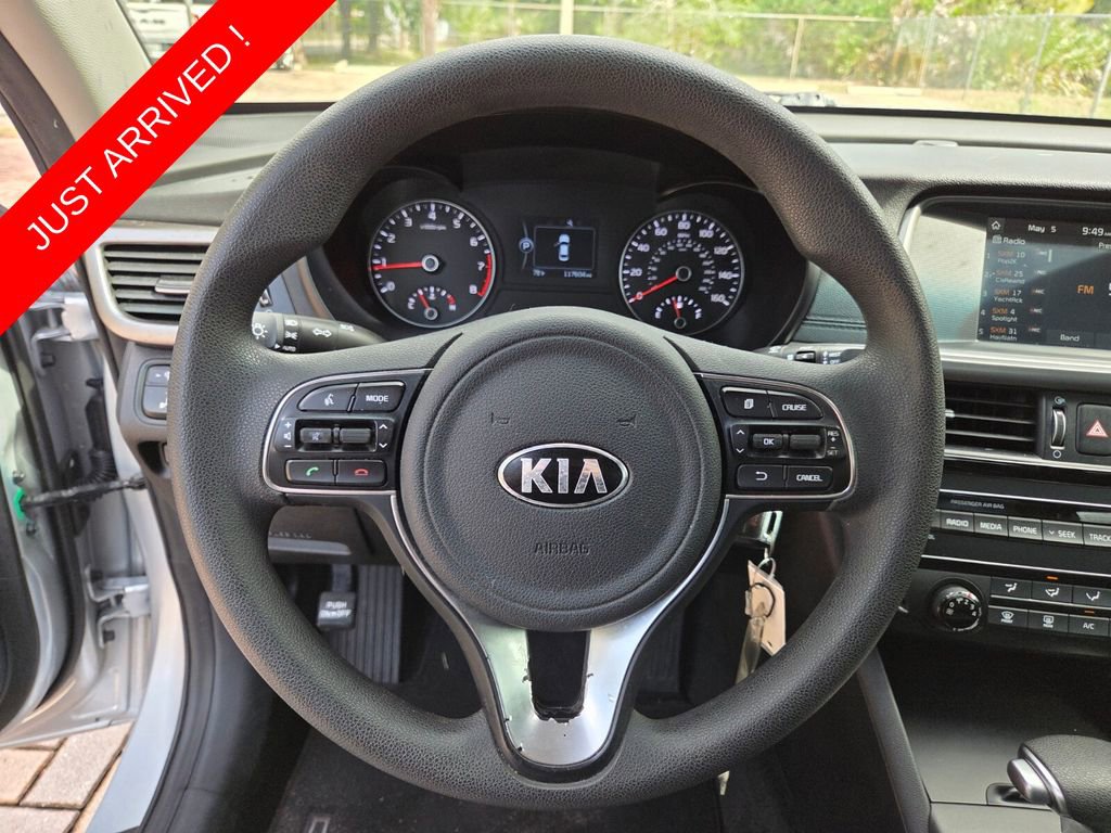 Used 2018 Kia Optima LX w/ 17" Alloy Wheels Package FWD image 28