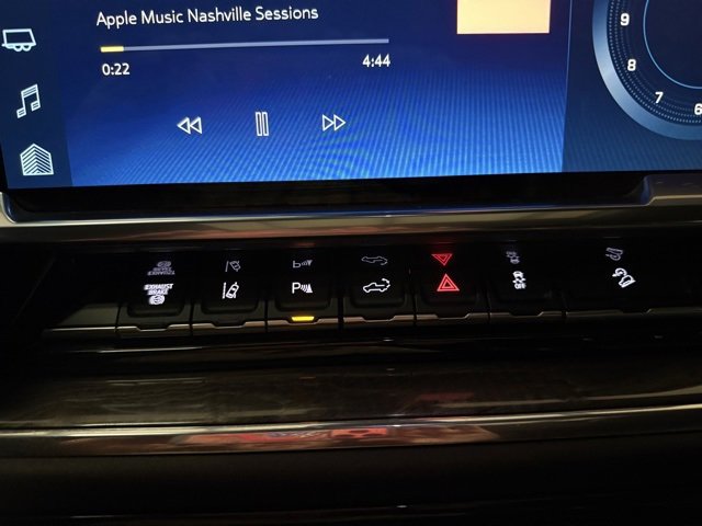 Used 2024 Chevrolet Silverado 2500 LTZ w/ LTZ Convenience Package image 21