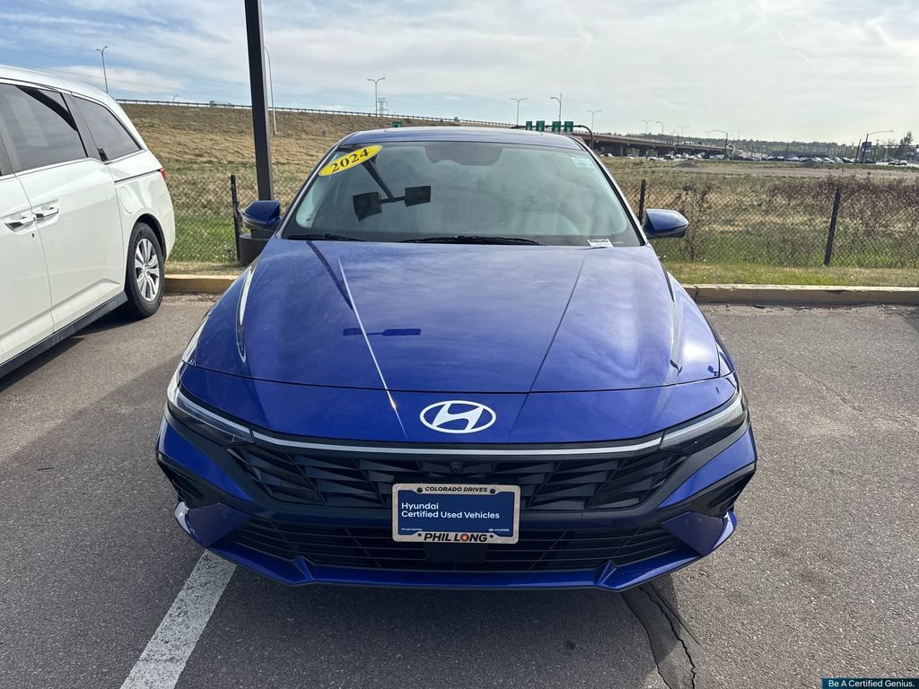 Used 2024 Hyundai Elantra Limited FWD image 9