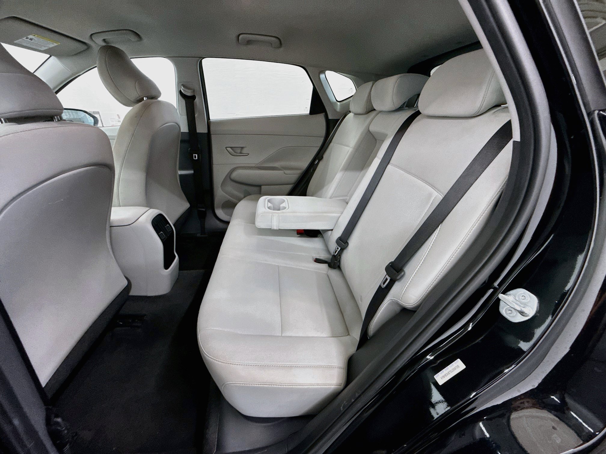 Used 2025 Hyundai Kona SEL FWD image 29