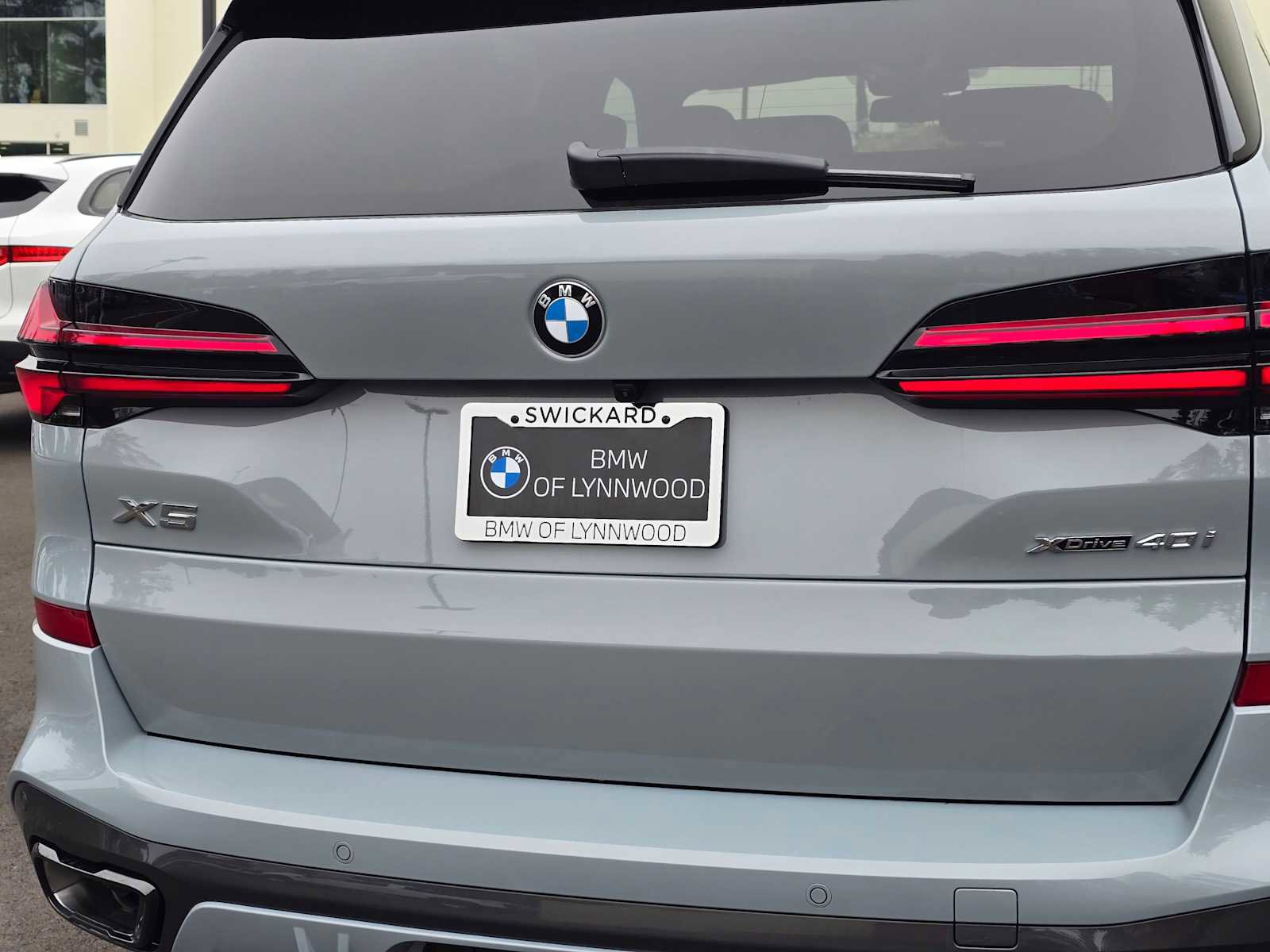New 2026 BMW X5 xDrive40i w/ M Sport Package image 15