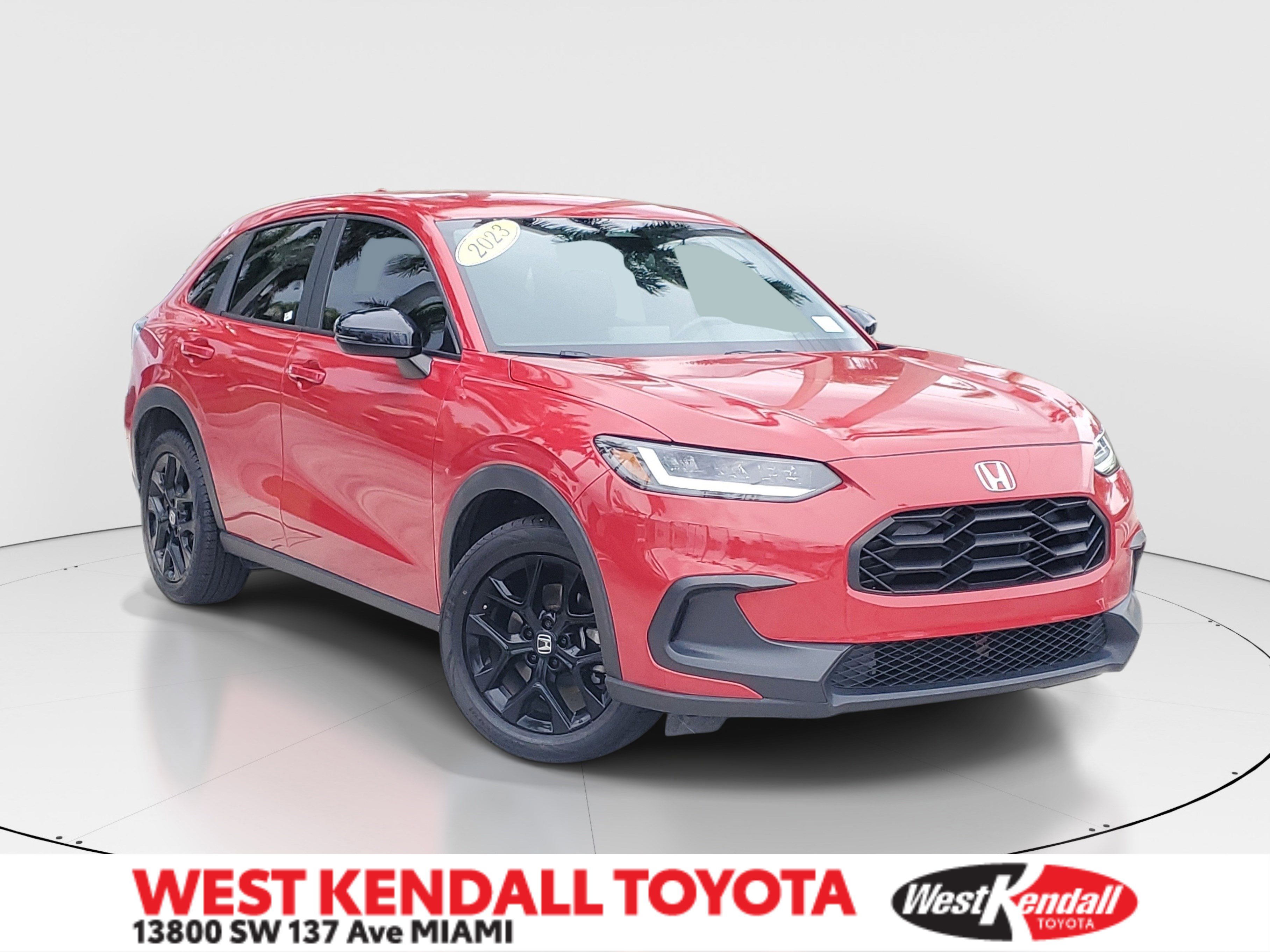 Used 2023 Honda HR-V Sport image 1