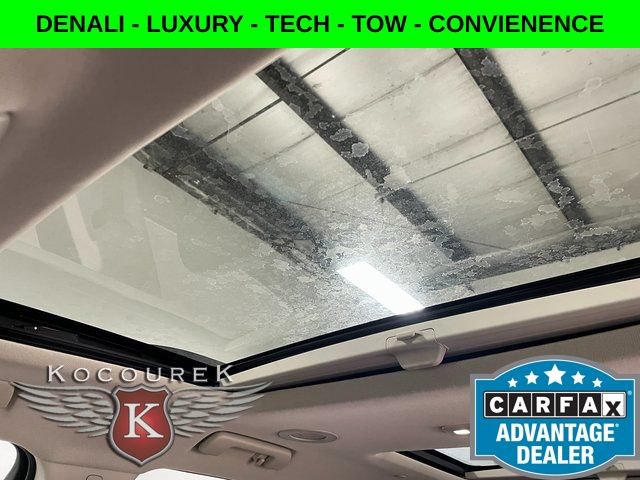 Used 2023 GMC Acadia Denali w/ Denali Ultimate Package AWD/4WD image 19