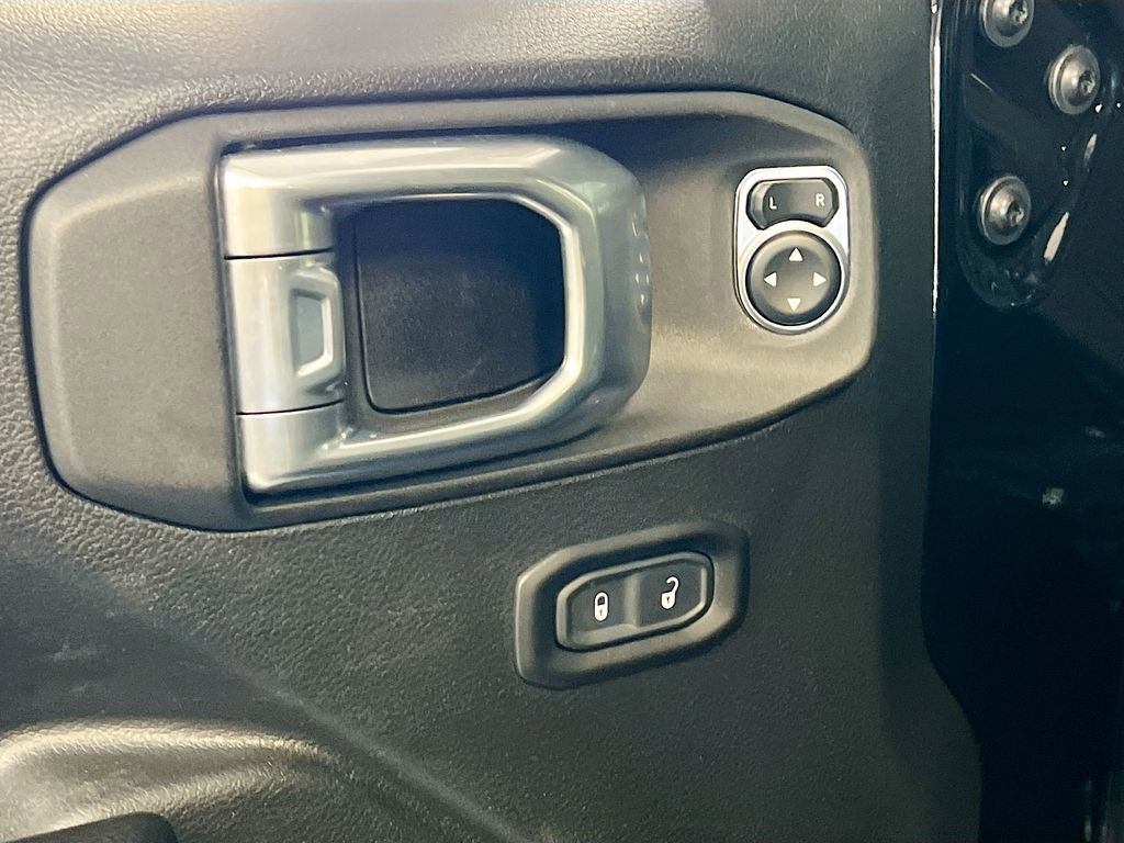 Used 2023 Jeep Wrangler Unlimited Rubicon 4xe AWD/4WD image 18