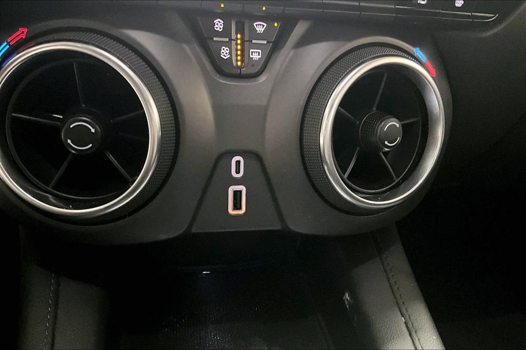 Used 2021 Chevrolet Blazer LT image 16