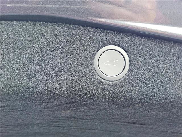 Used 2025 Tesla Model 3 Performance image 8