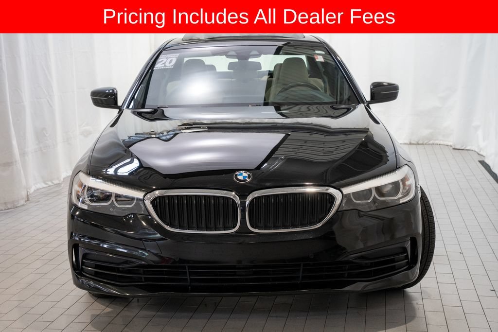 Used 2020 BMW 540i w/ Premium Package RWD image 2