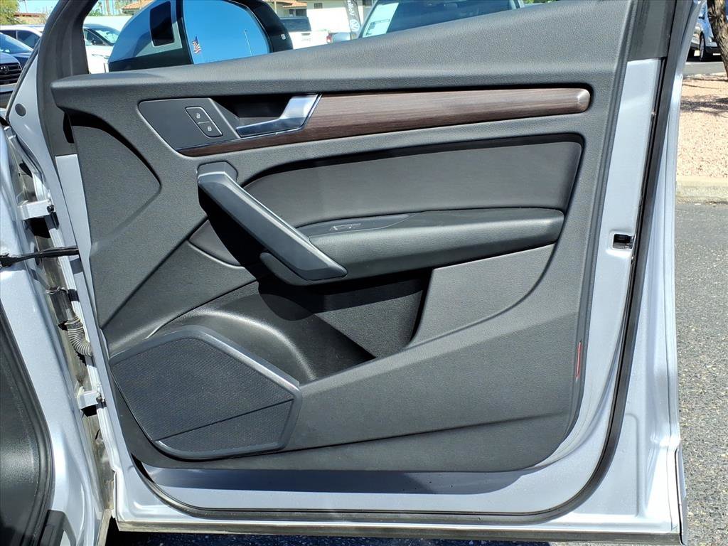 Used 2023 Audi Q5 2.0T Premium image 14