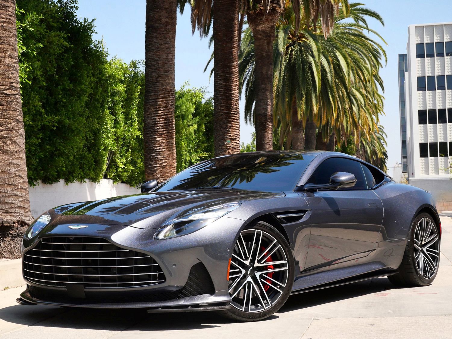 Used 2024 Aston Martin DB12 Coupe image 15