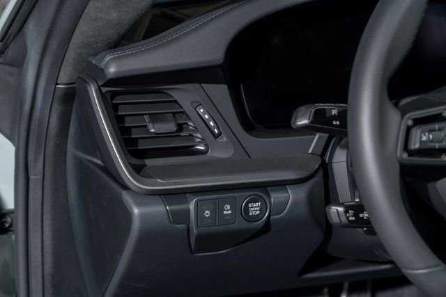 Used 2026 Porsche 911 Carrera image 11