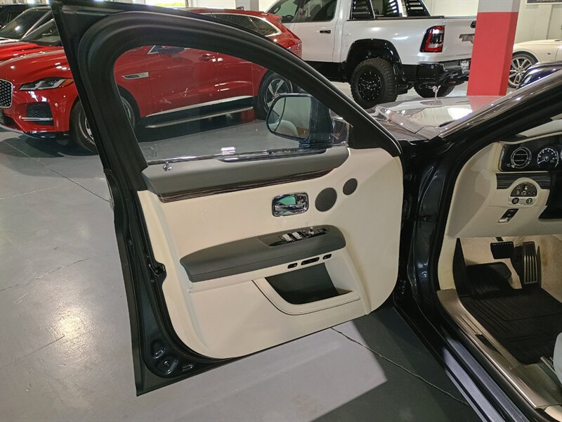 Used 2021 Rolls-Royce Ghost AWD/4WD image 15