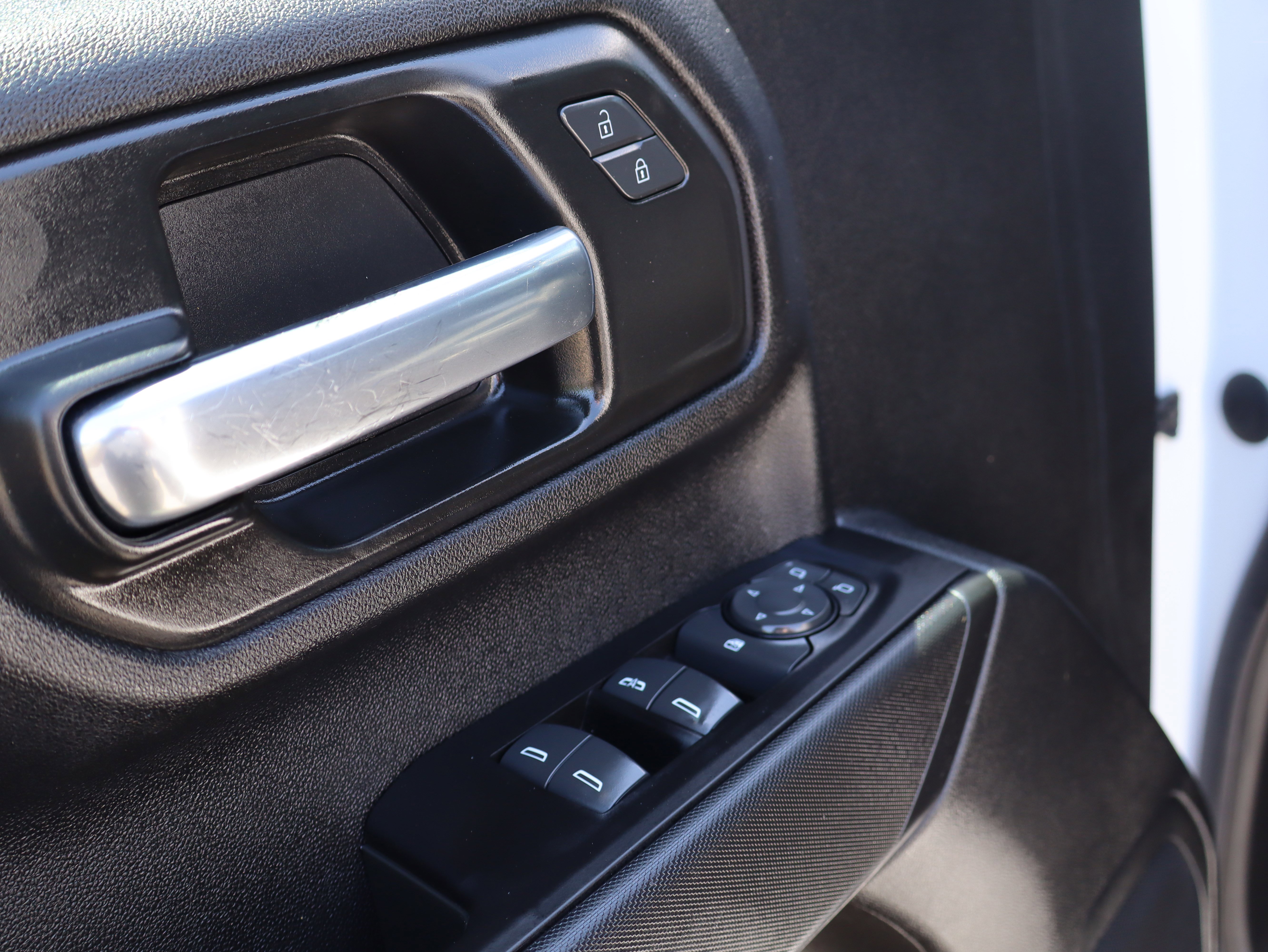 Used 2023 GMC Sierra 3500 Pro w/ Convenience Package image 18