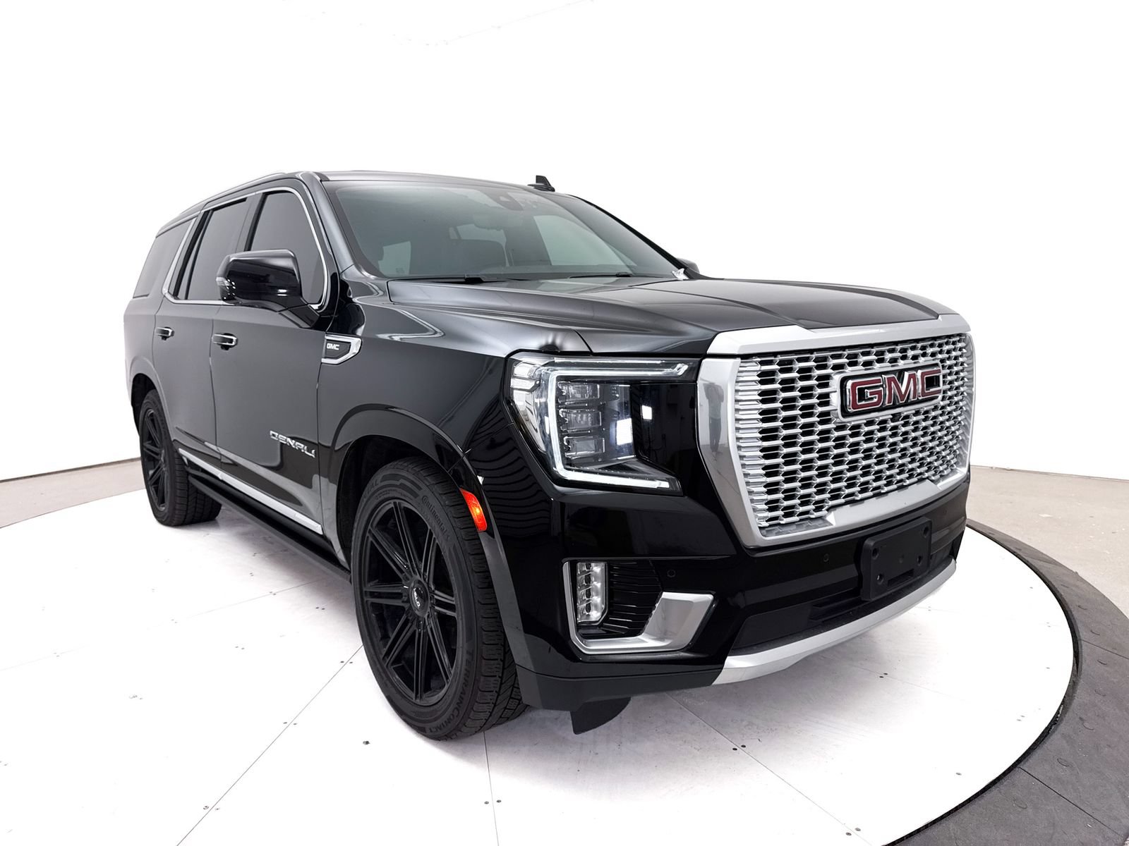 Used 2021 GMC Yukon Denali w/ Denali Ultimate Package AWD/4WD image 16