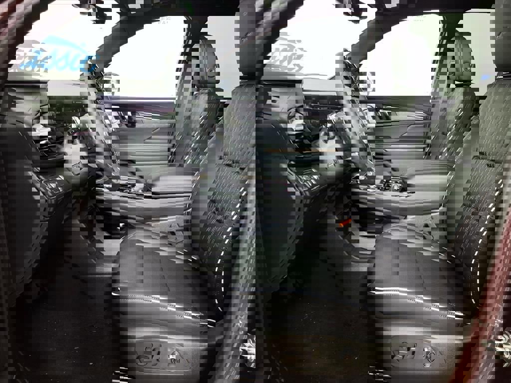 New 2026 Buick Enclave Avenir w/ Super Cruise Package image 7