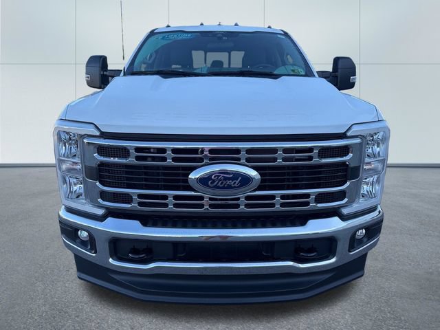 Used 2024 Ford F350 XLT AWD/4WD image 6