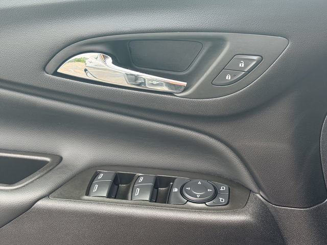 Used 2024 Chevrolet Equinox LT AWD/4WD image 14