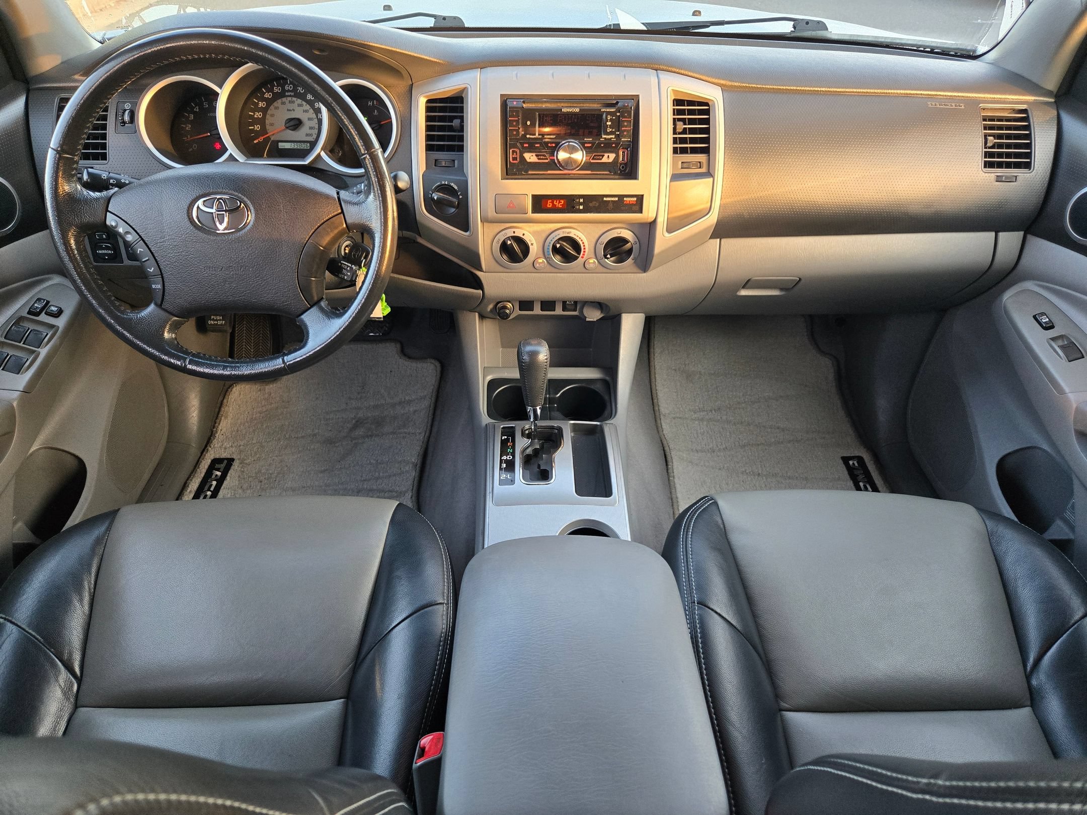Used 2011 Toyota Tacoma 4x4 Double Cab w/ SR5 Pkg #2 image 10