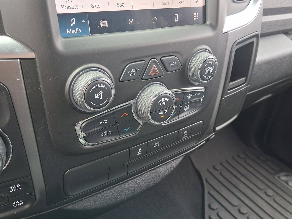 Used 2022 RAM 1500 Classic Warlock w/ Electronics Group image 29