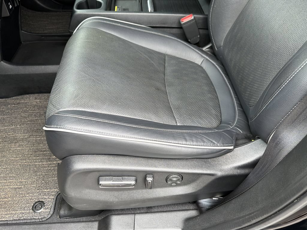 Used 2022 Honda Odyssey Elite image 25