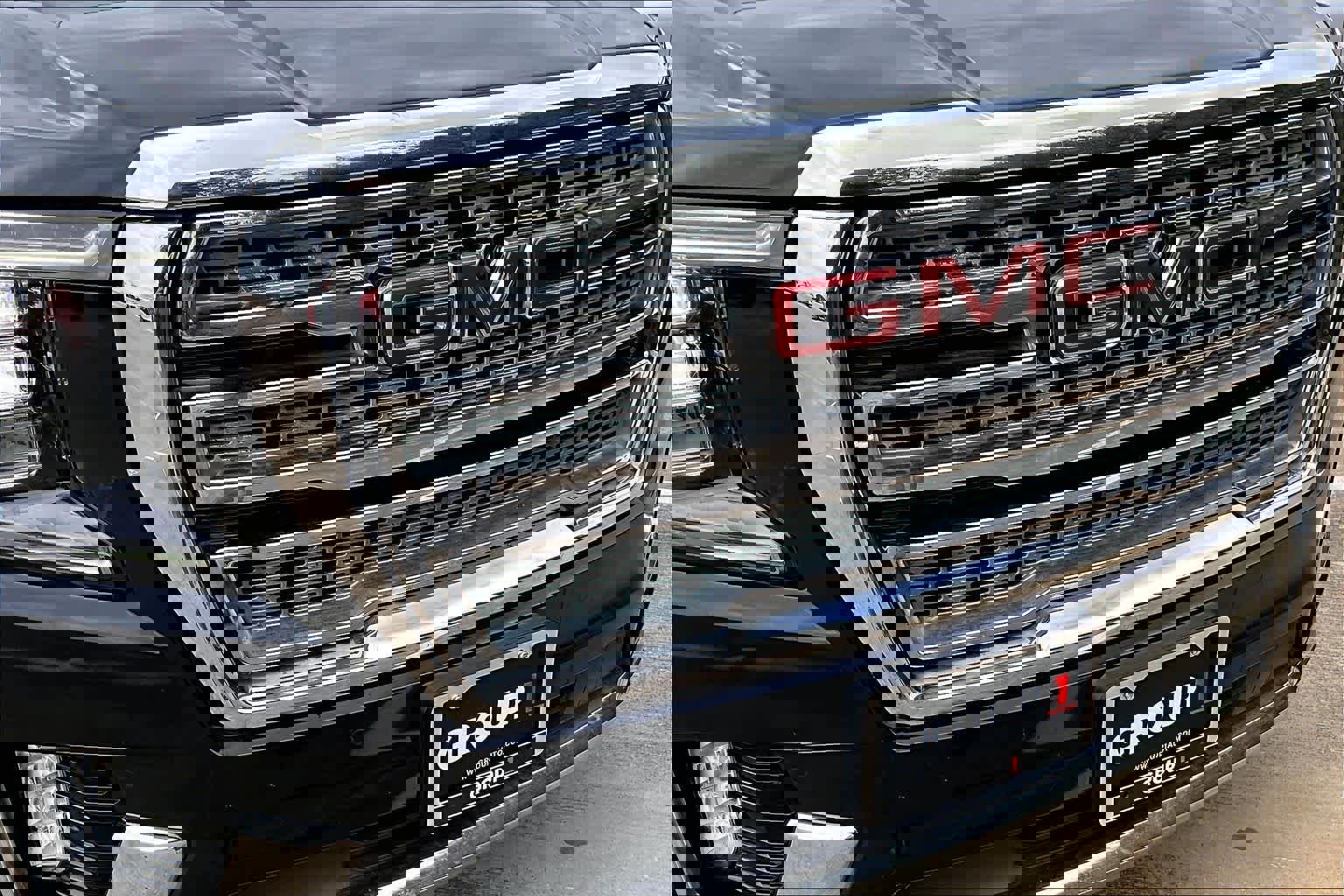 Used 2022 GMC Yukon XL SLT image 29