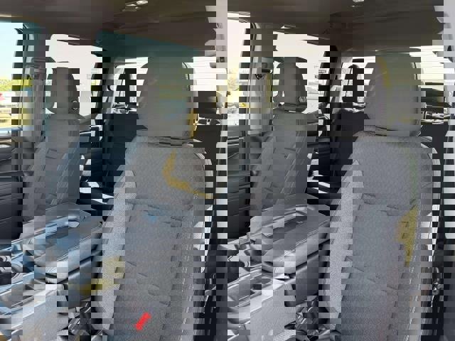 Used 2022 Chevrolet Silverado 1500 LT image 12