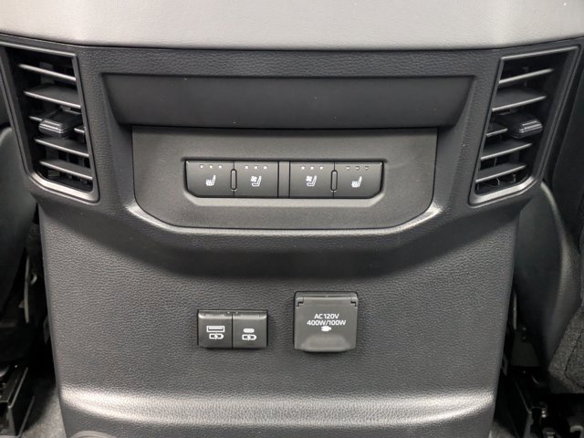 New 2025 Toyota Tundra Platinum image 16