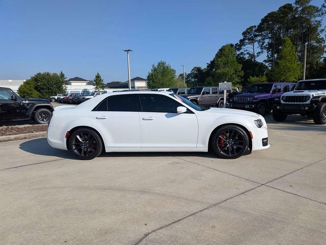 Certified 2023 Chrysler 300 C RWD image 2