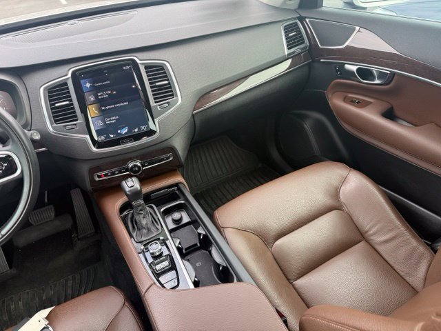 Used 2019 Volvo XC90 T6 Momentum w/ Advanced Package AWD/4WD image 10
